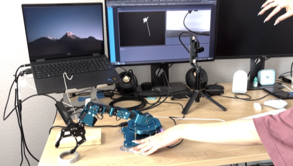 Medtronic teleoperated surgical arm